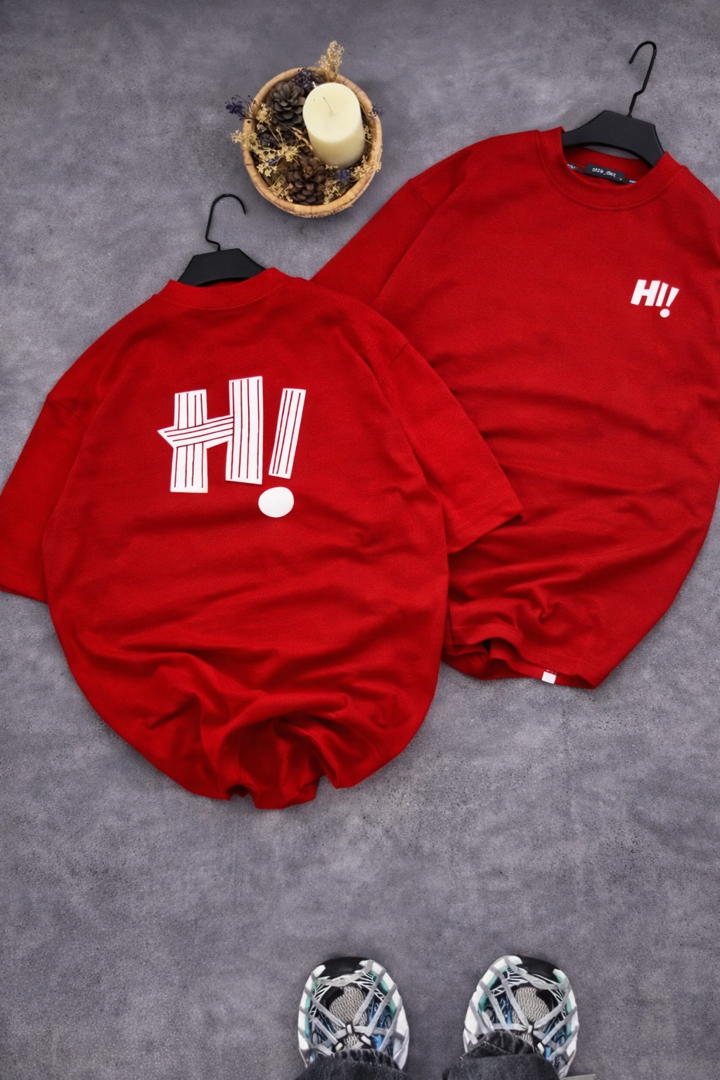 “HI”GRAPHIC PRINTED TEES