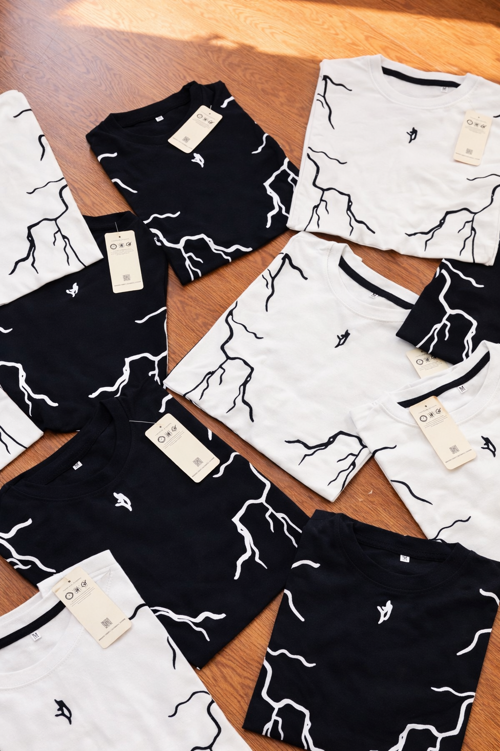 BLACKOUT THUNDER OVERSIZED TEE-SHIRT