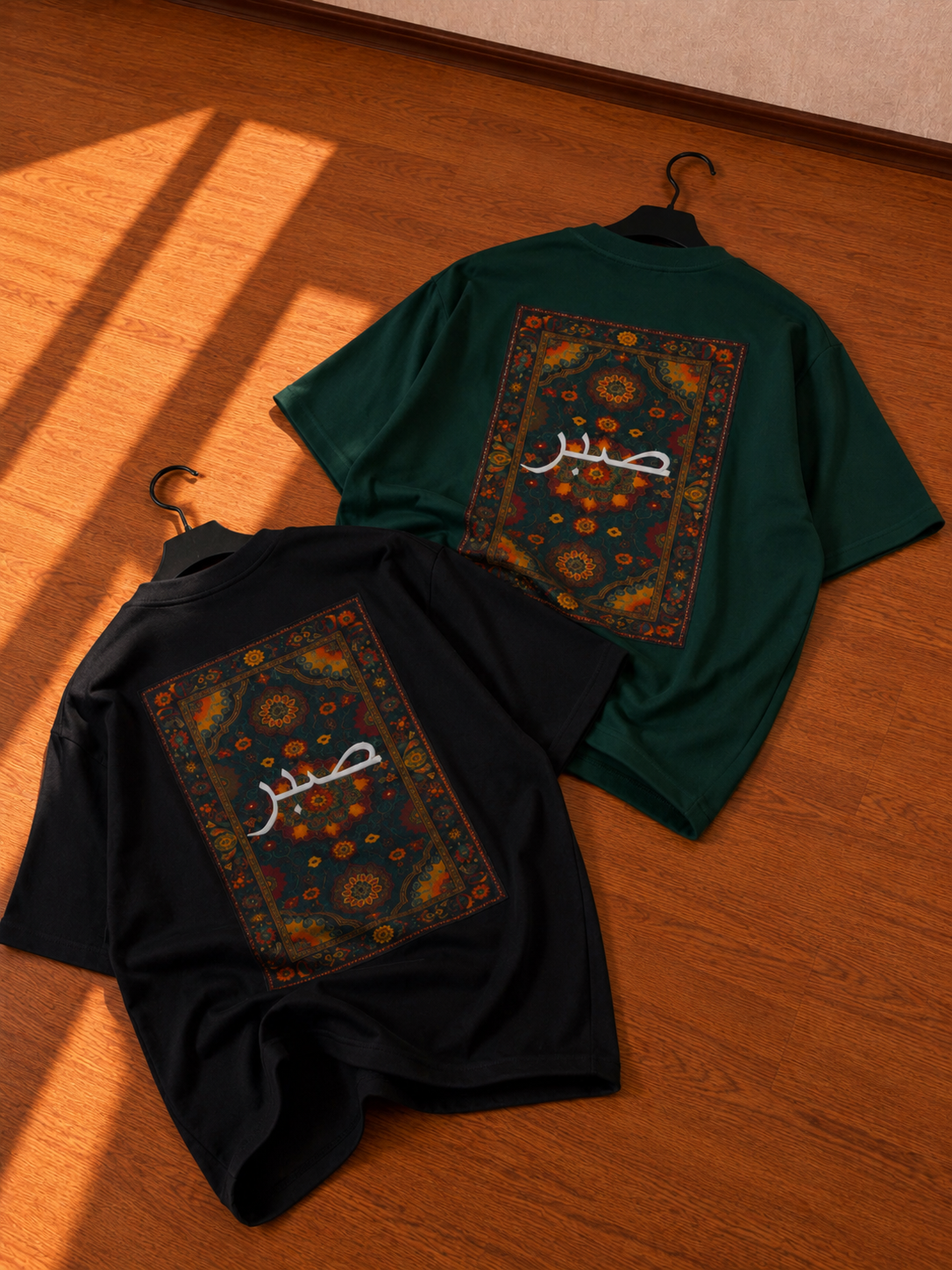 'SABAR' GRAPHIC OVERSIZE T-SHIRT