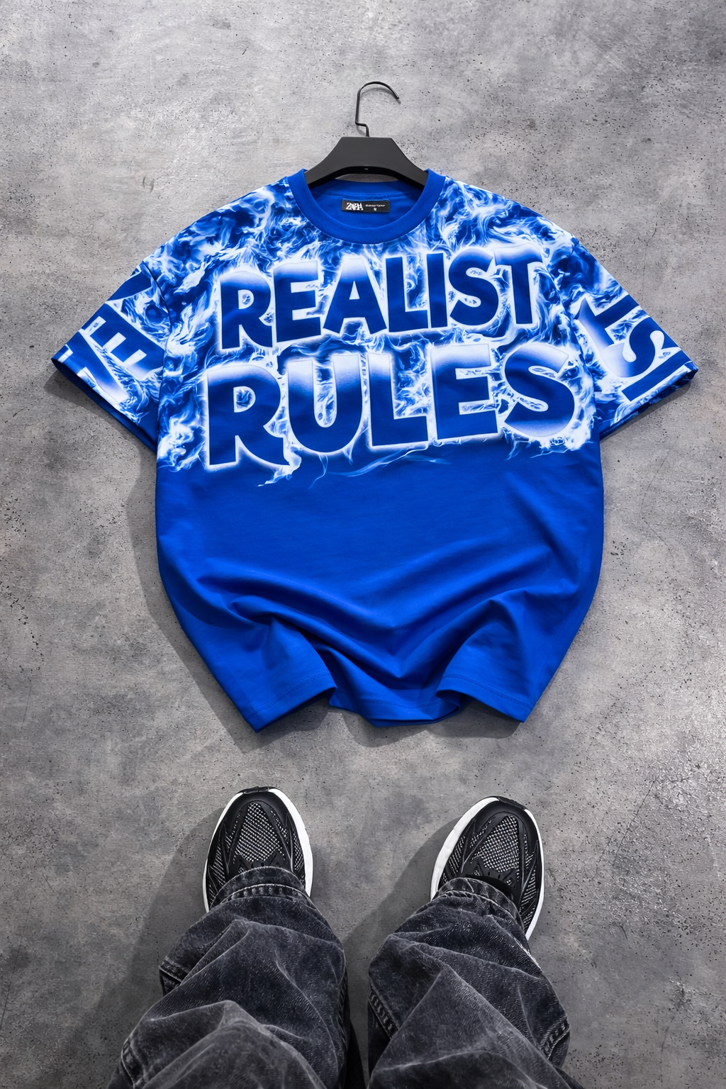 STREET SMOKE GRAPHIC TEE