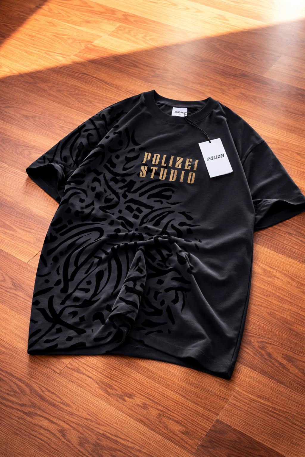 ARABIC STYLE BAGGY FIT OVERSIZED TEE