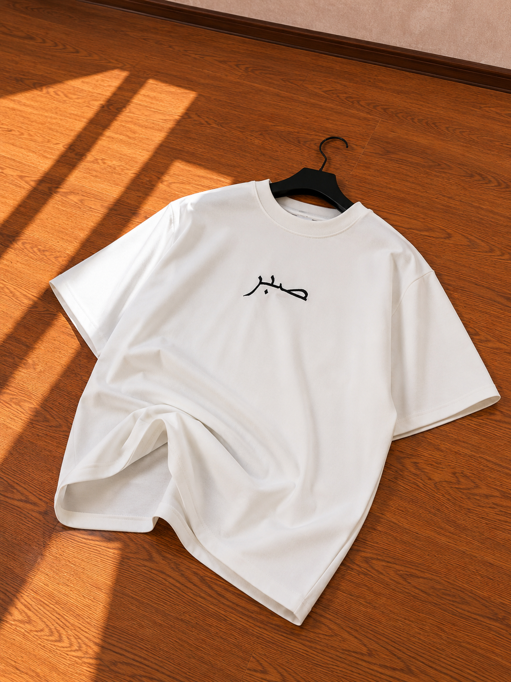 'SABR' SIGNATURE GRAPHIC OVERSIZE TEE