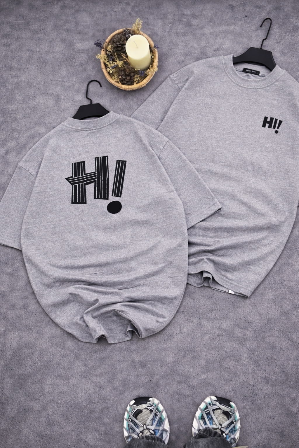 “HI”GRAPHIC PRINTED TEES