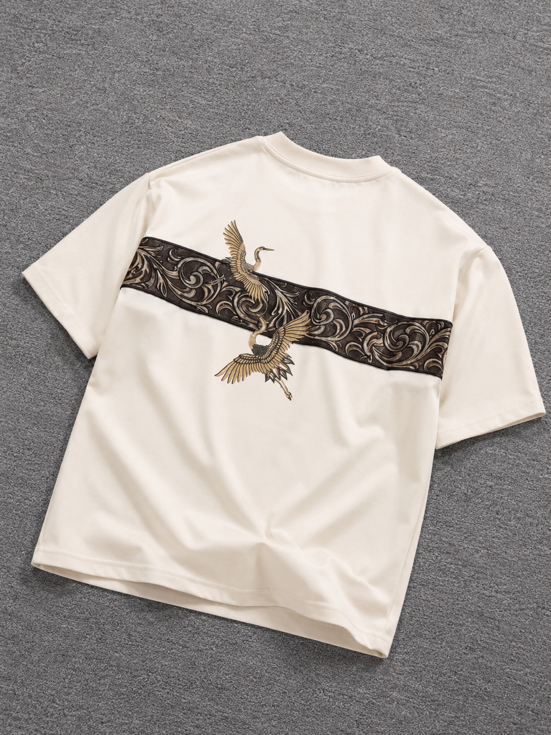 BACK WING CREST OVERSIZE TEE-SHIRT