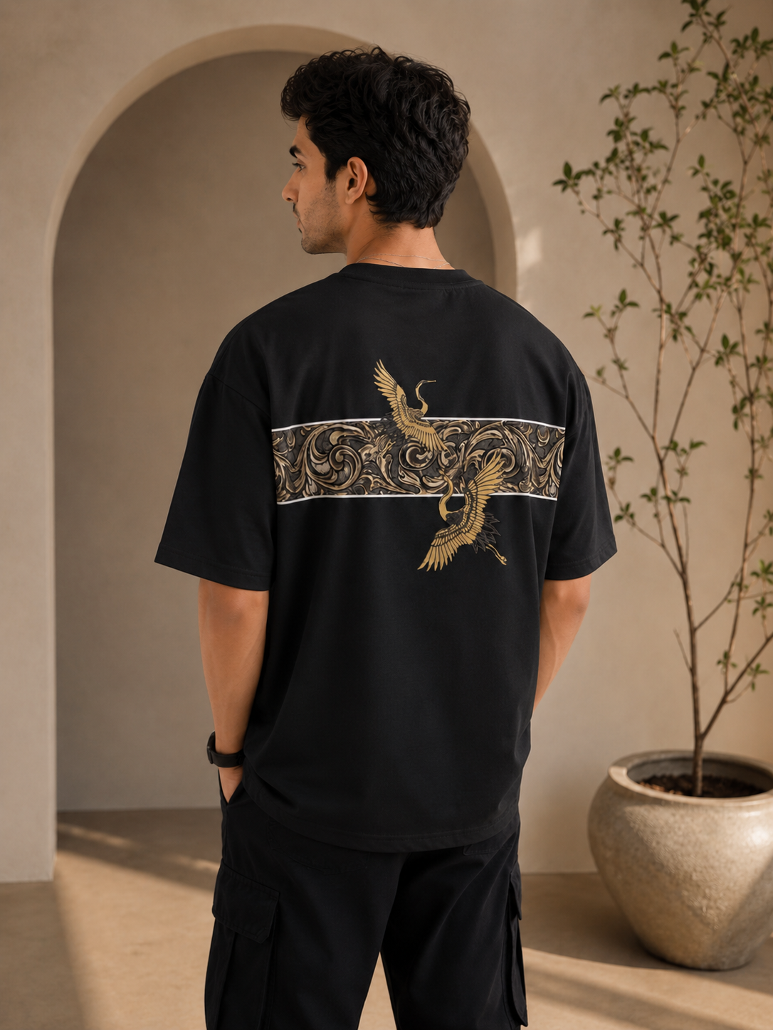 BACK WING CREST OVERSIZE TEE-SHIRT
