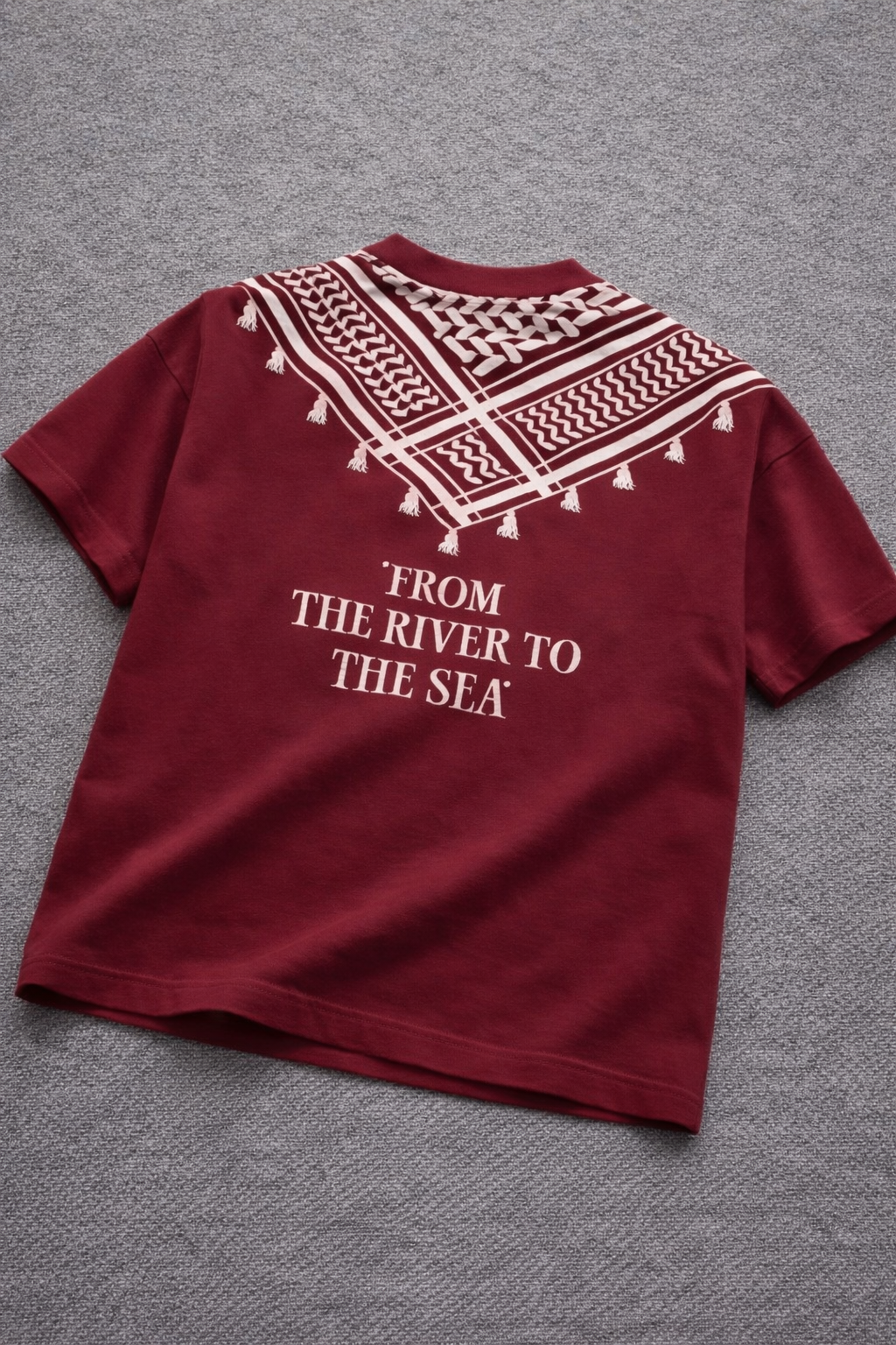 MAFLAR GRAPHIC ARBAN LOOK TEES