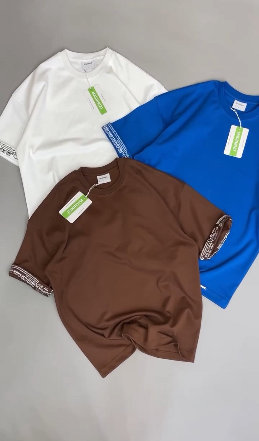 BASIC STRIP WRITING OVER SIZES TEES