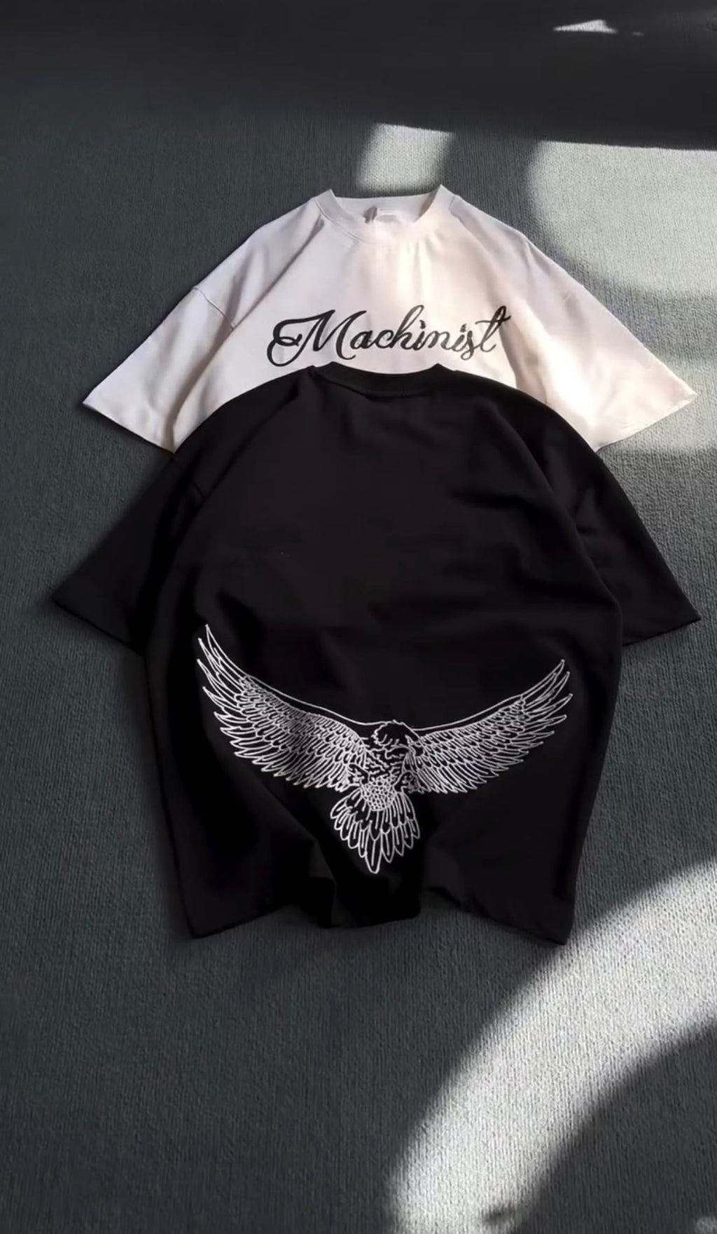 EAGLE FLY OVERSIZED GRAPHIC TEES